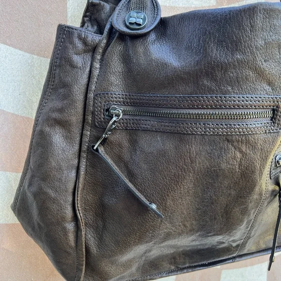 bcbg Maxazria Large Leather Brown Tote Bag - Picture 2 of 10